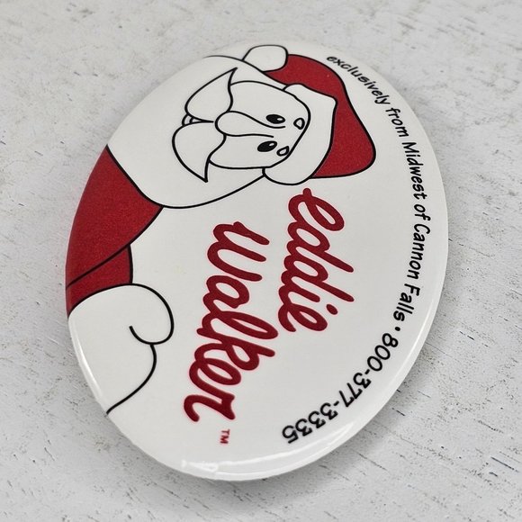 Eddie Walker Santa Claus Button Pin Christmas Midwest Cannon Falls - Picture 7 of 7